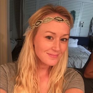 Meet your Posher, Caitlin